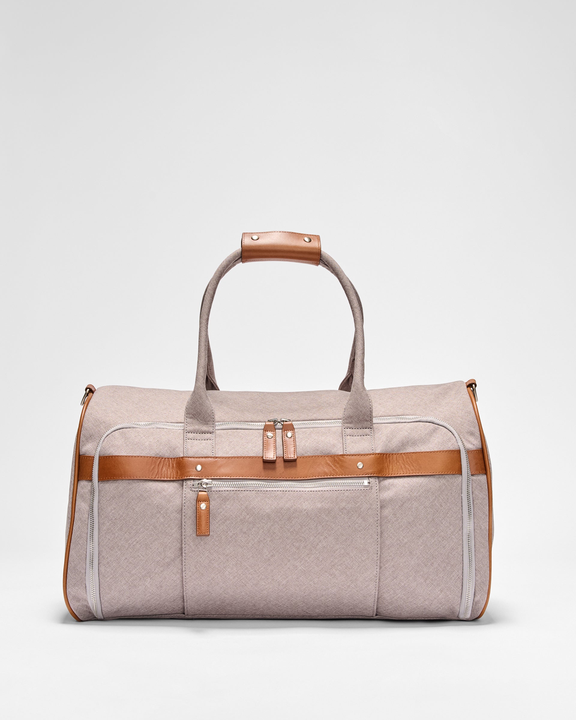 SP26_UNISEX_LUXEDUFFLE_JULG100250_GRAY_007